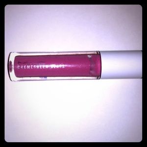 MAC petite indulgence gloss